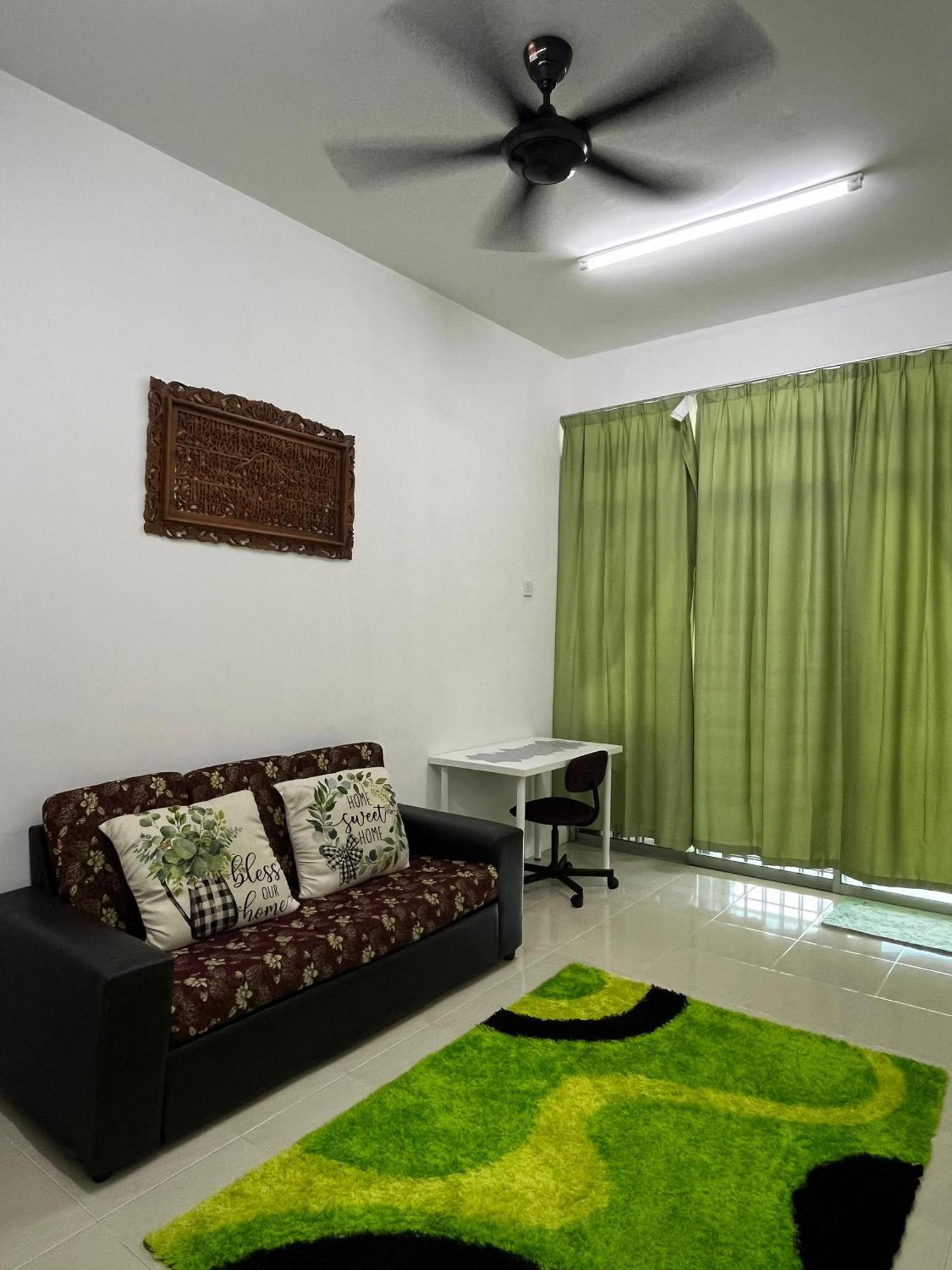 Tapak 173 By Sutera Homes スンガイ・プタニ エクステリア 写真